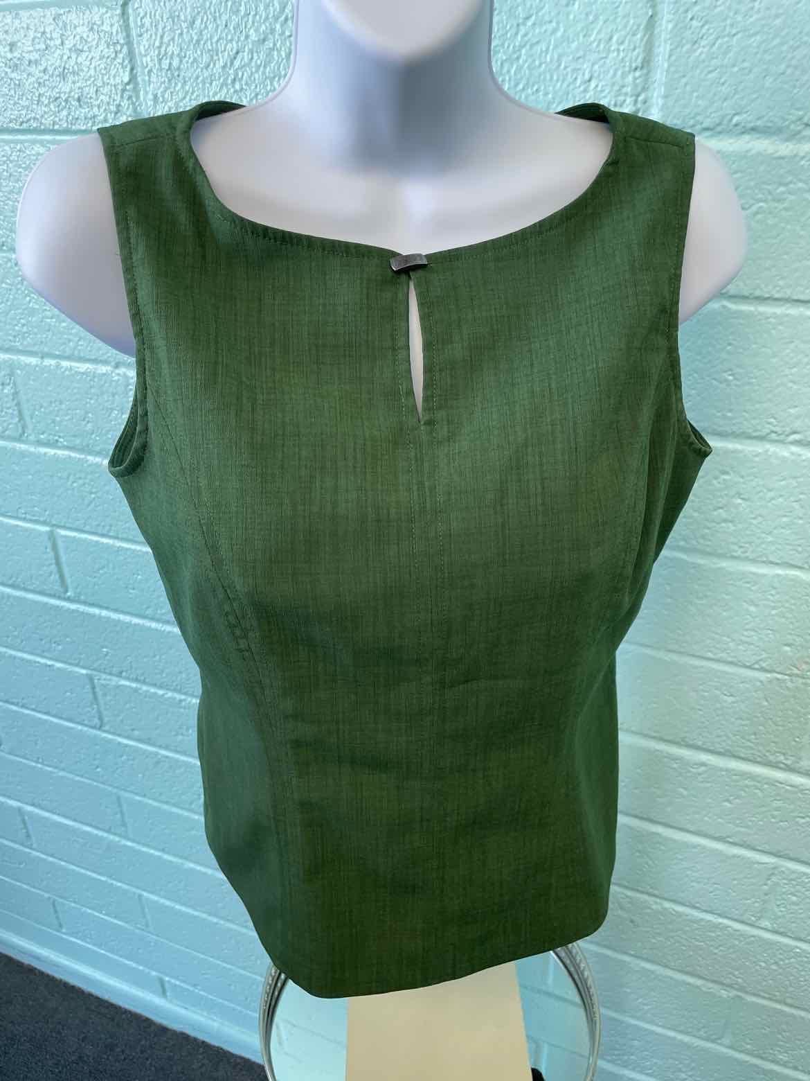 David Warren Size 4P Green Sleeveless