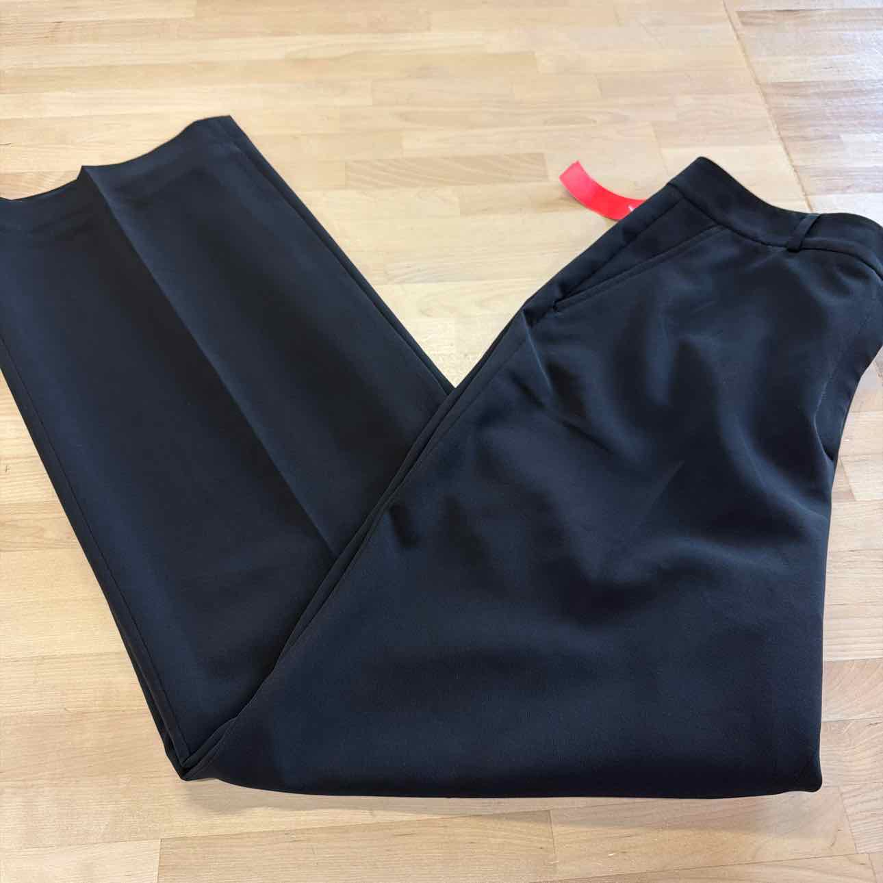 White House Black Market Size 12 Black Used Pants