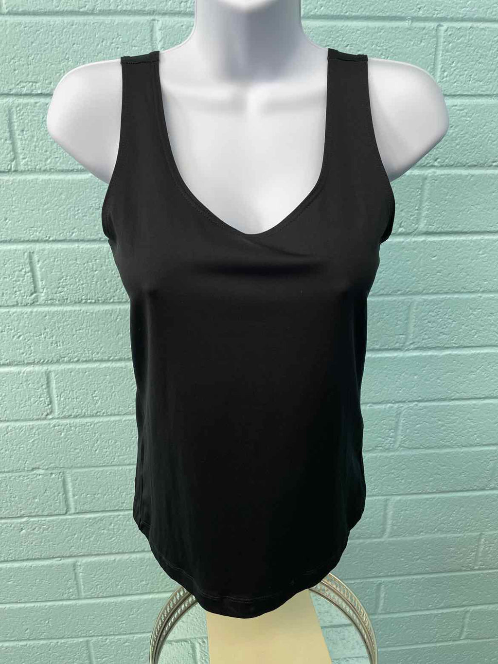 Chico's Size 0 Black Sleeveless