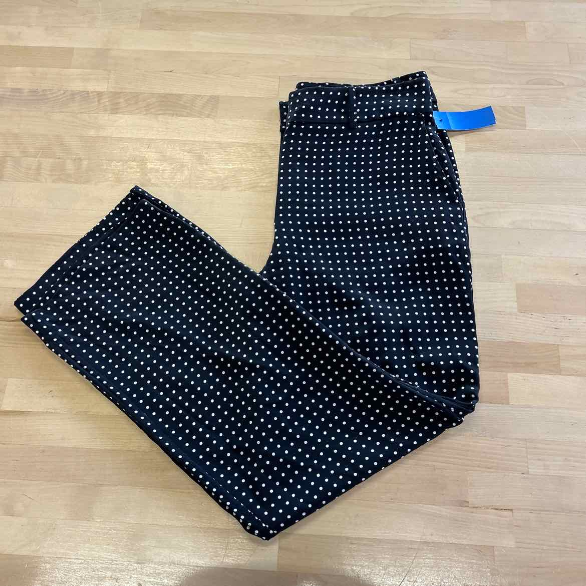 Equipment Size 6 Black Preloved Pants