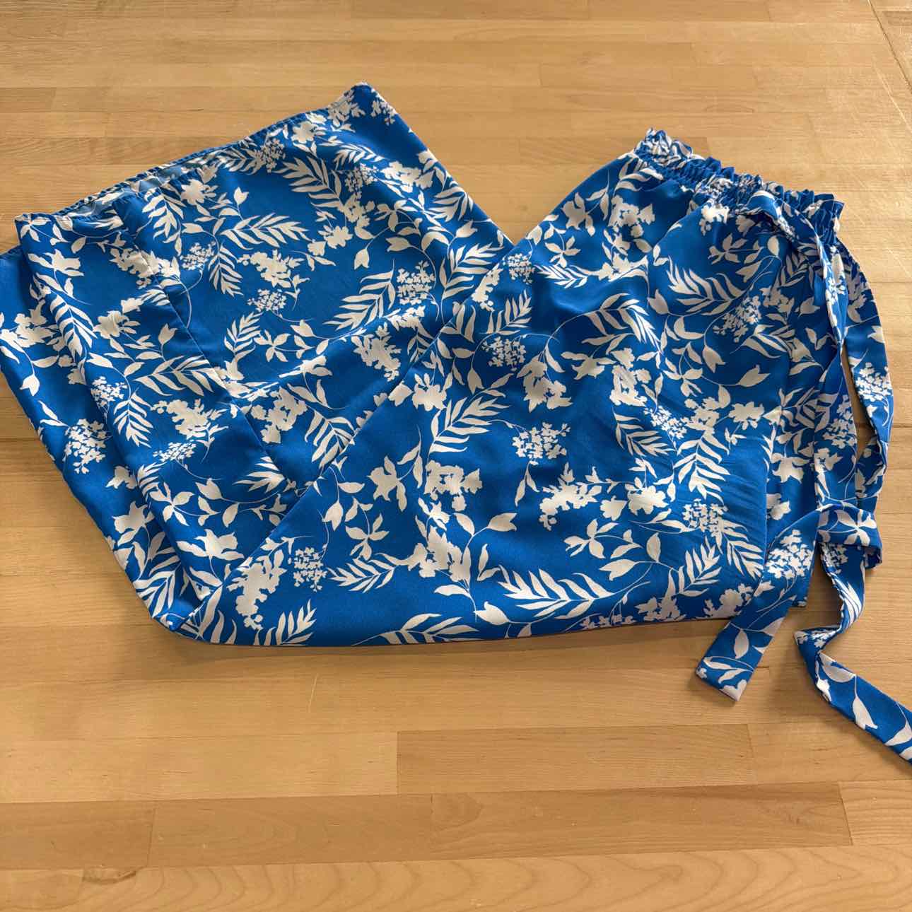Sienna Sky Size XL Blue Preloved Pants