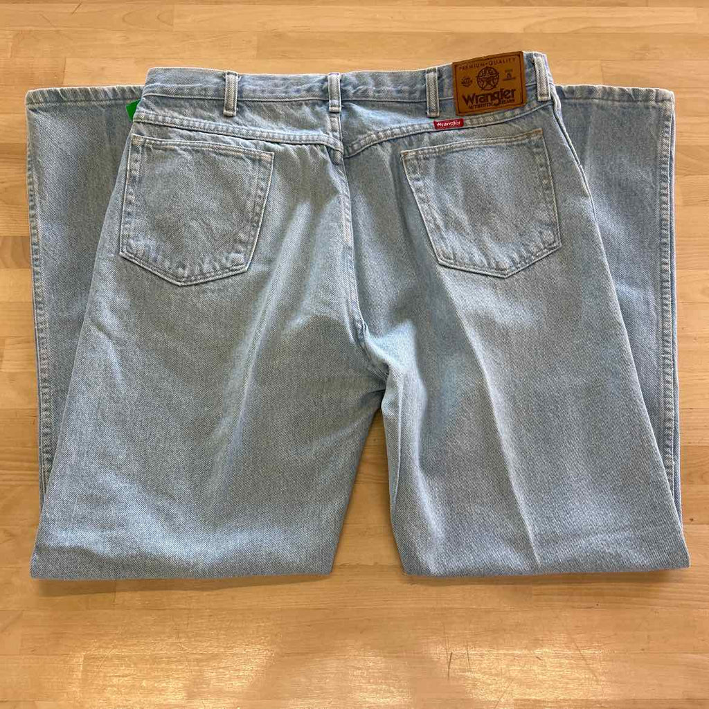 Wrangler Size 36x30 Light Blue MENS Jeans