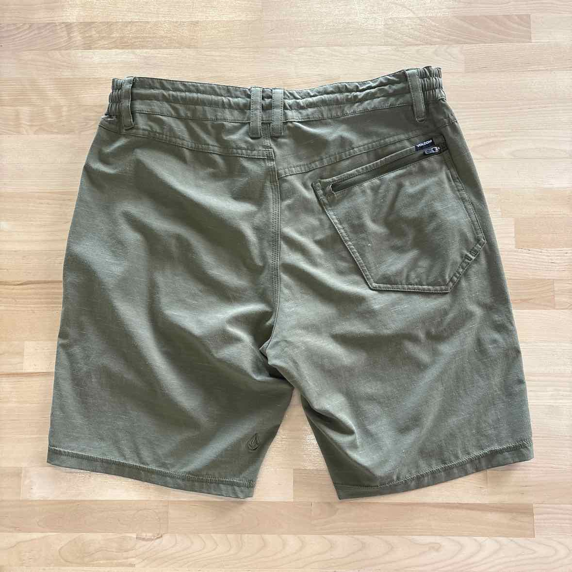 Volcom Men's Size 31 Green MENS Shorts