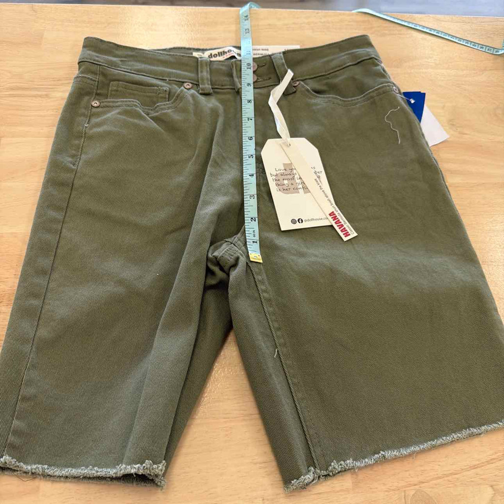 dollhouse Women Size 26 Green New Shorts