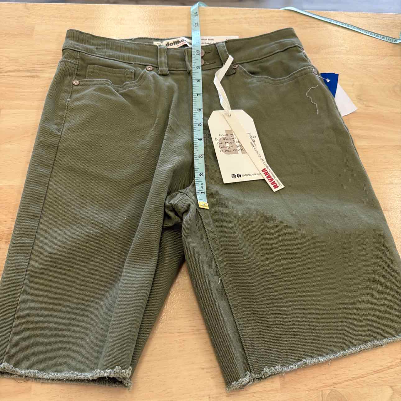 dollhouse Women Size 26 Green New Shorts