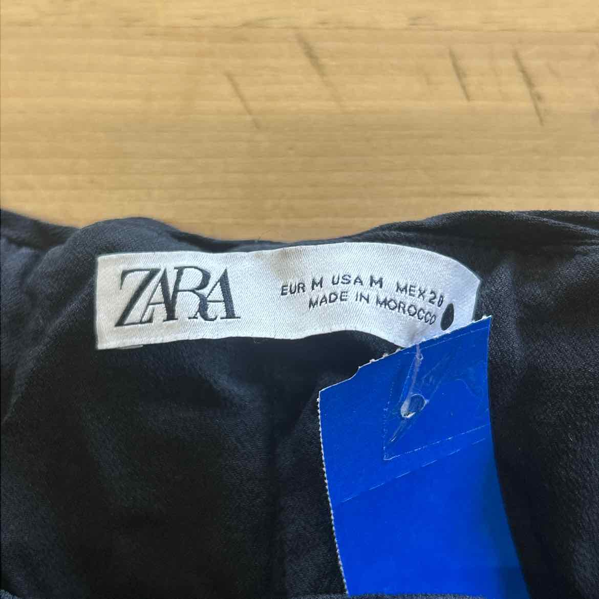 zara Size M Black Preloved Crop Top