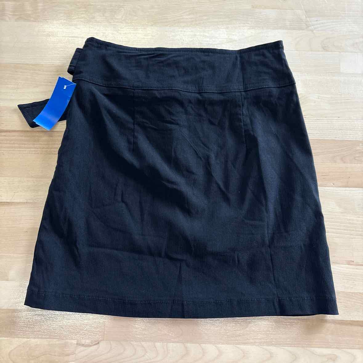 Chocolate Size S Black Skirt