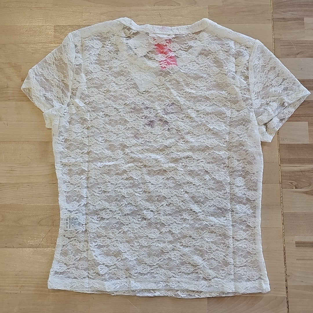 Ultra Flirt Juniors' Graphic Lace Tee - Gardenia