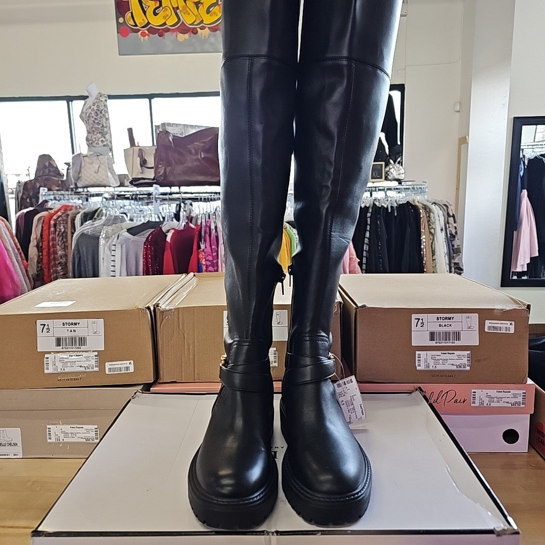 Guess Size 5.5 Black Boots