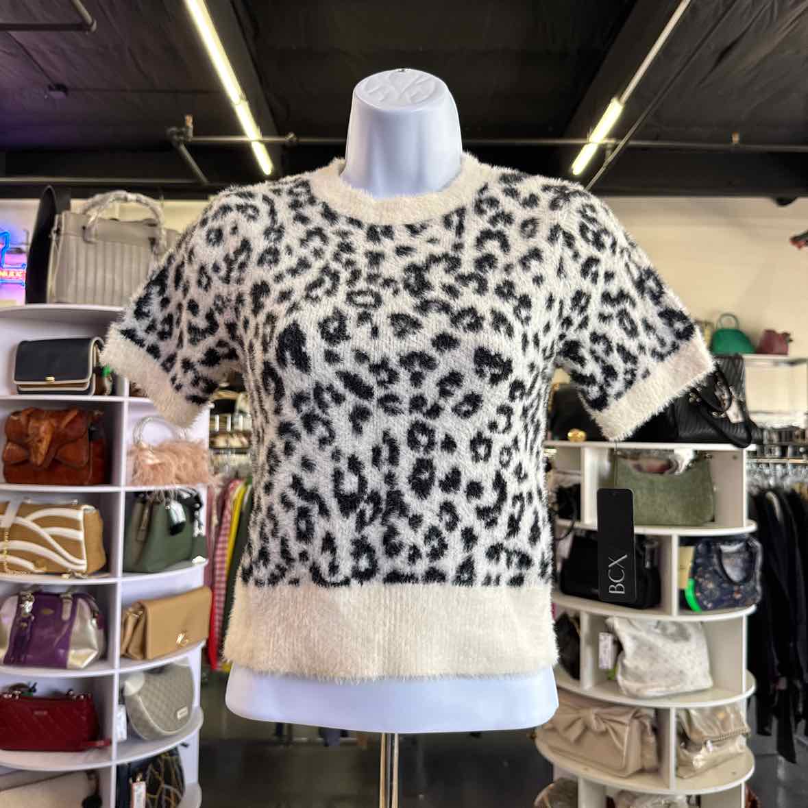BCX Size S White New Sweater