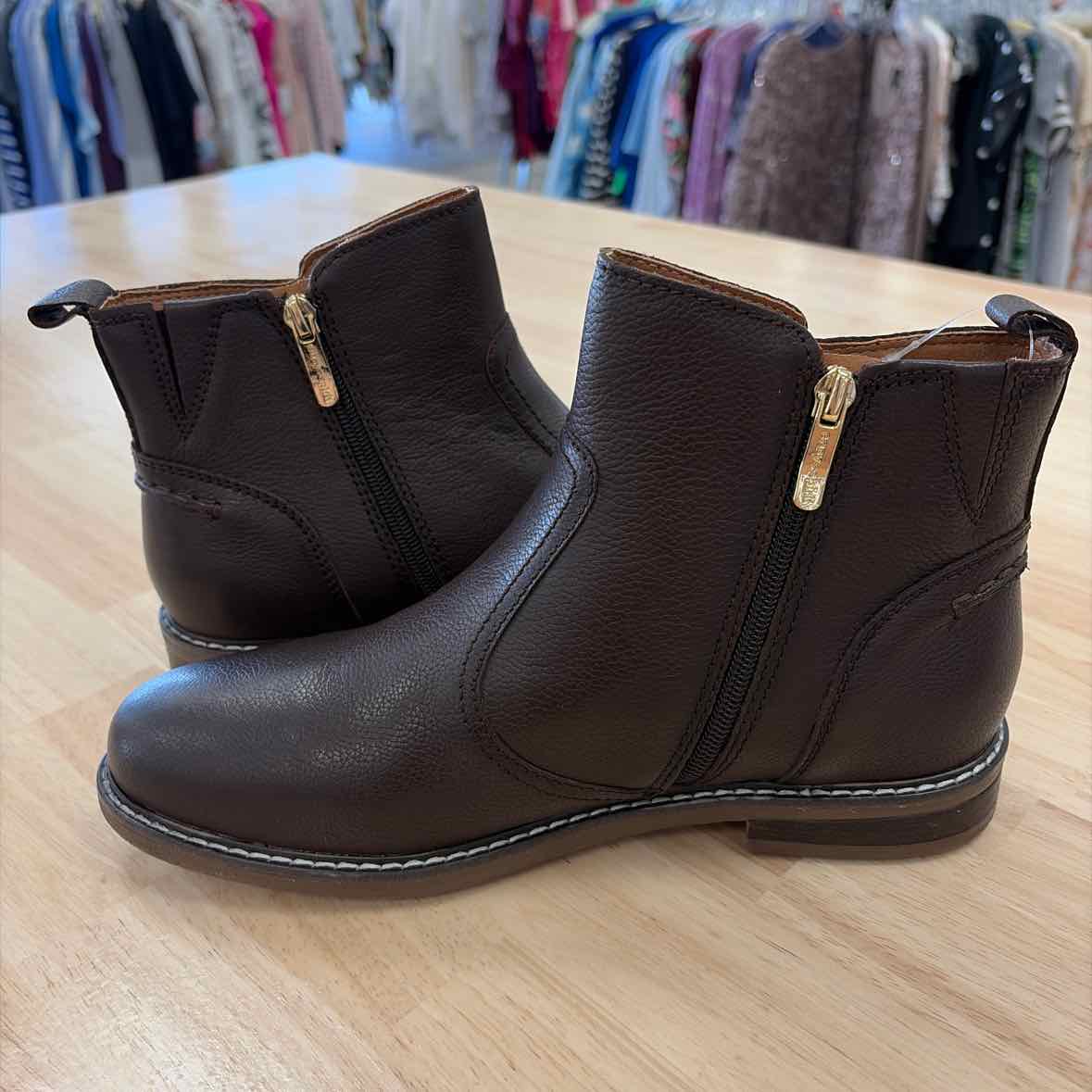 Easy Spirit Size 9.5 Women's Eflex Juna Block Heel Casual Booties