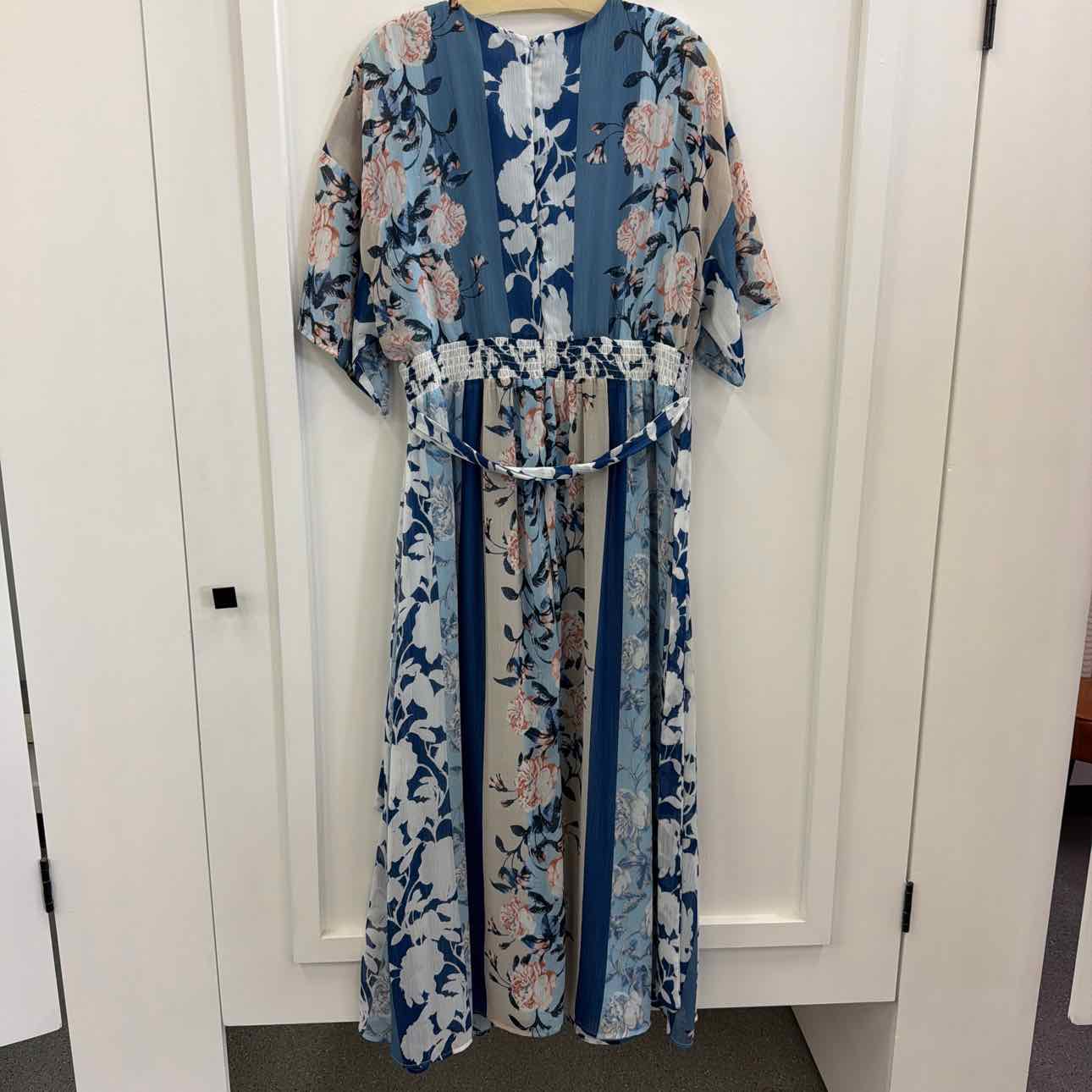 studio one Size 12 Blue Preloved Dress