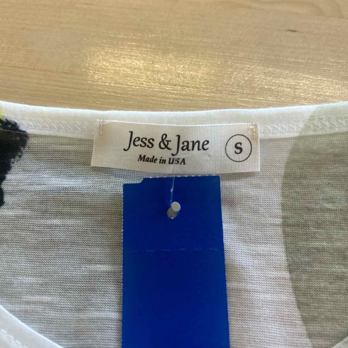 Jess & Jane Size S Multi-Color Blouse