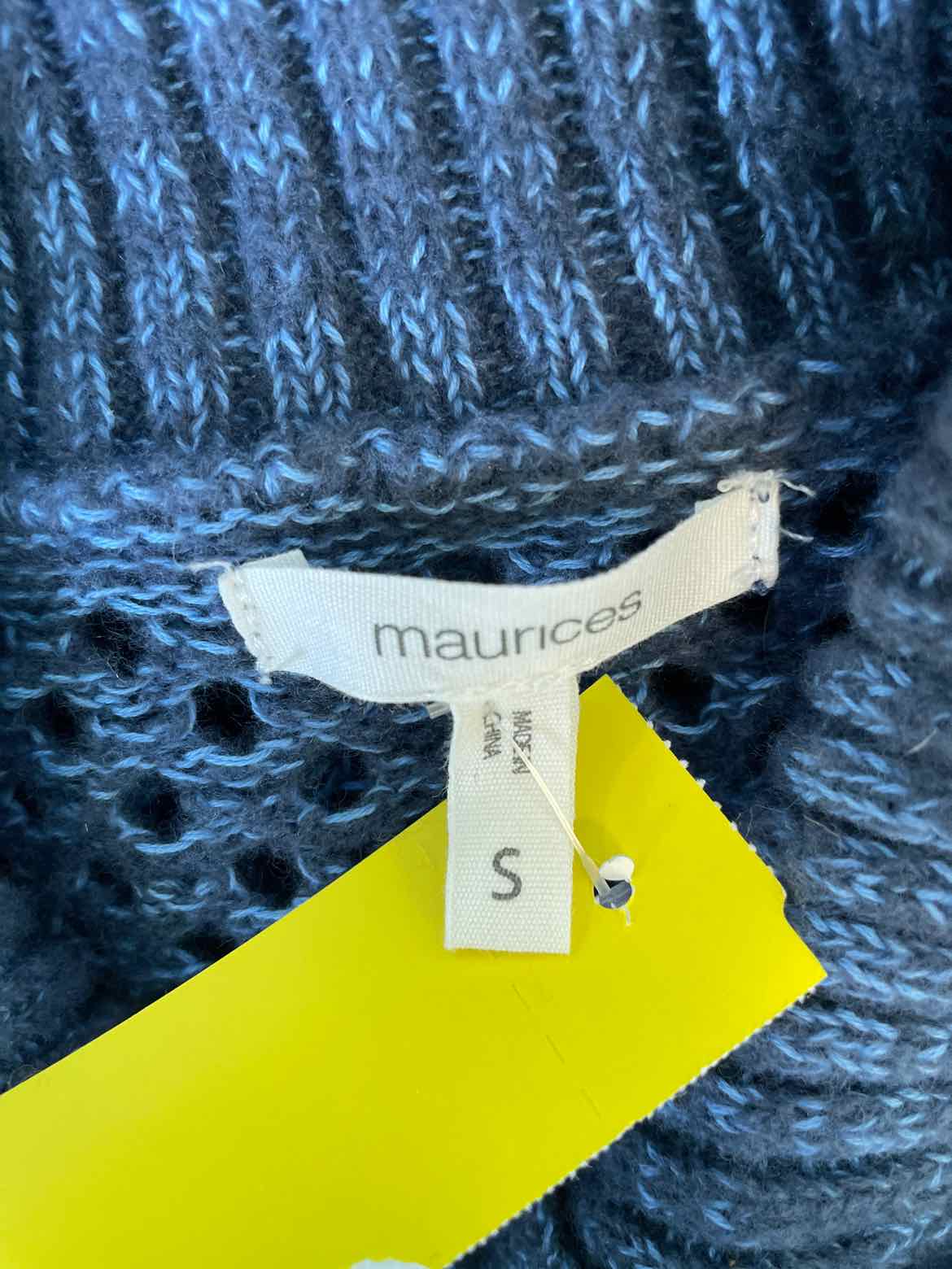 Maurices Size S Blue Sweater