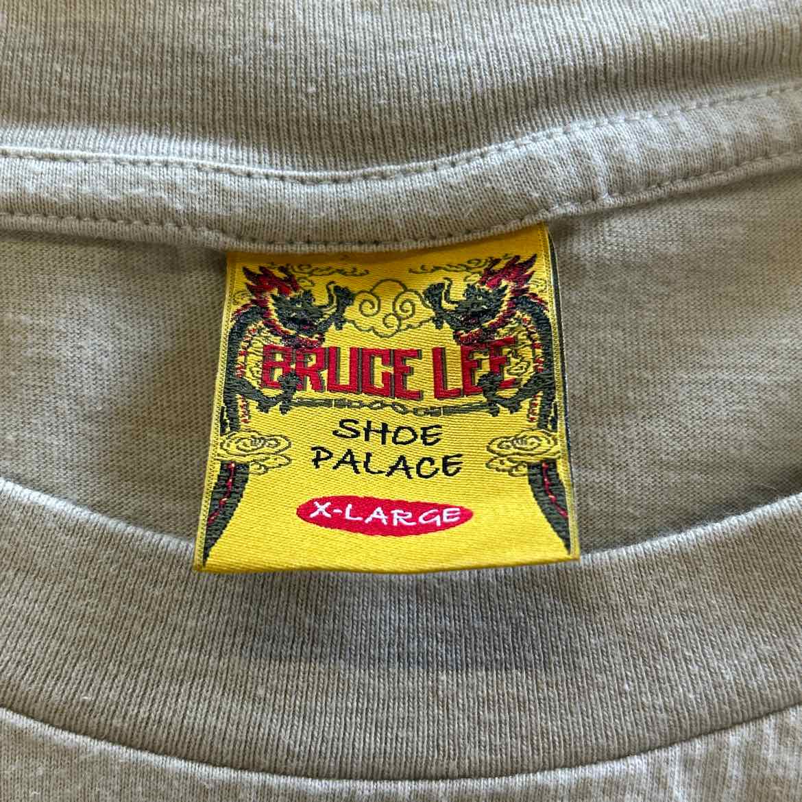 Bruce Lee Size XL Tan Preloved MENS T-shirt