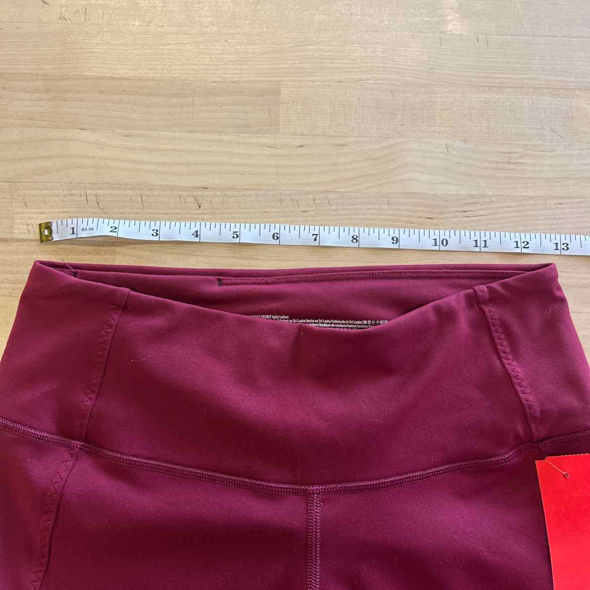 Victoria Sport Size S Red Preloved athletic leggings
