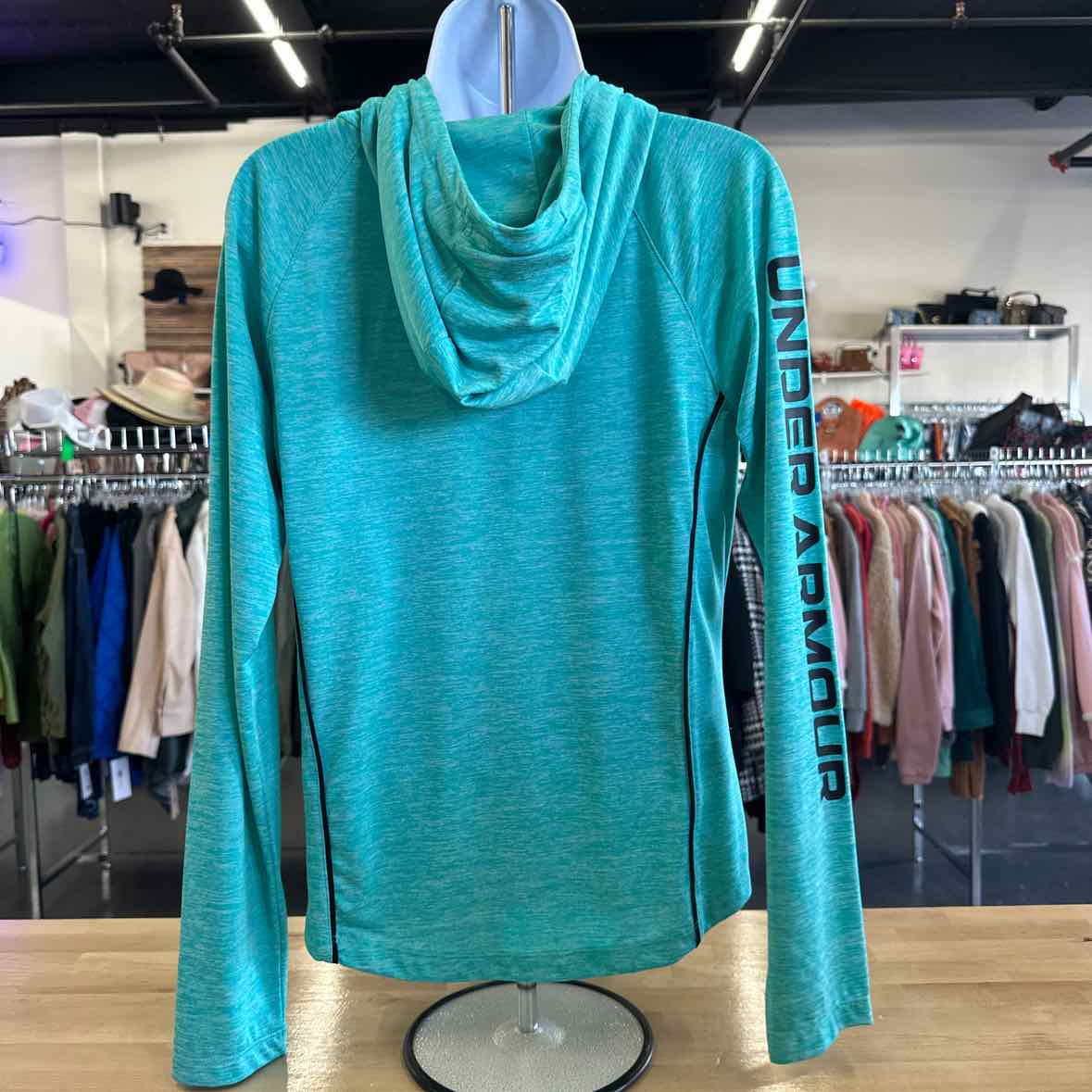 Under Armour Size M Teal Athletic Jacket