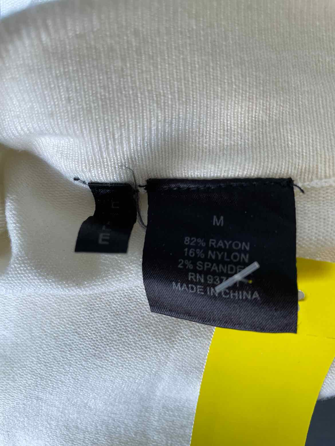 Etoile Size M Beige Sequined Sweater