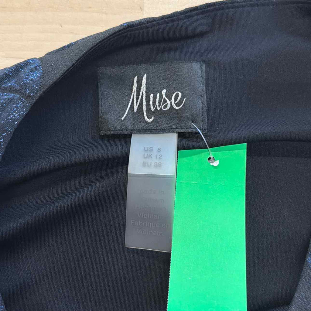 Muse Women's Textured-Rose Sleeveless Top - Black Blue