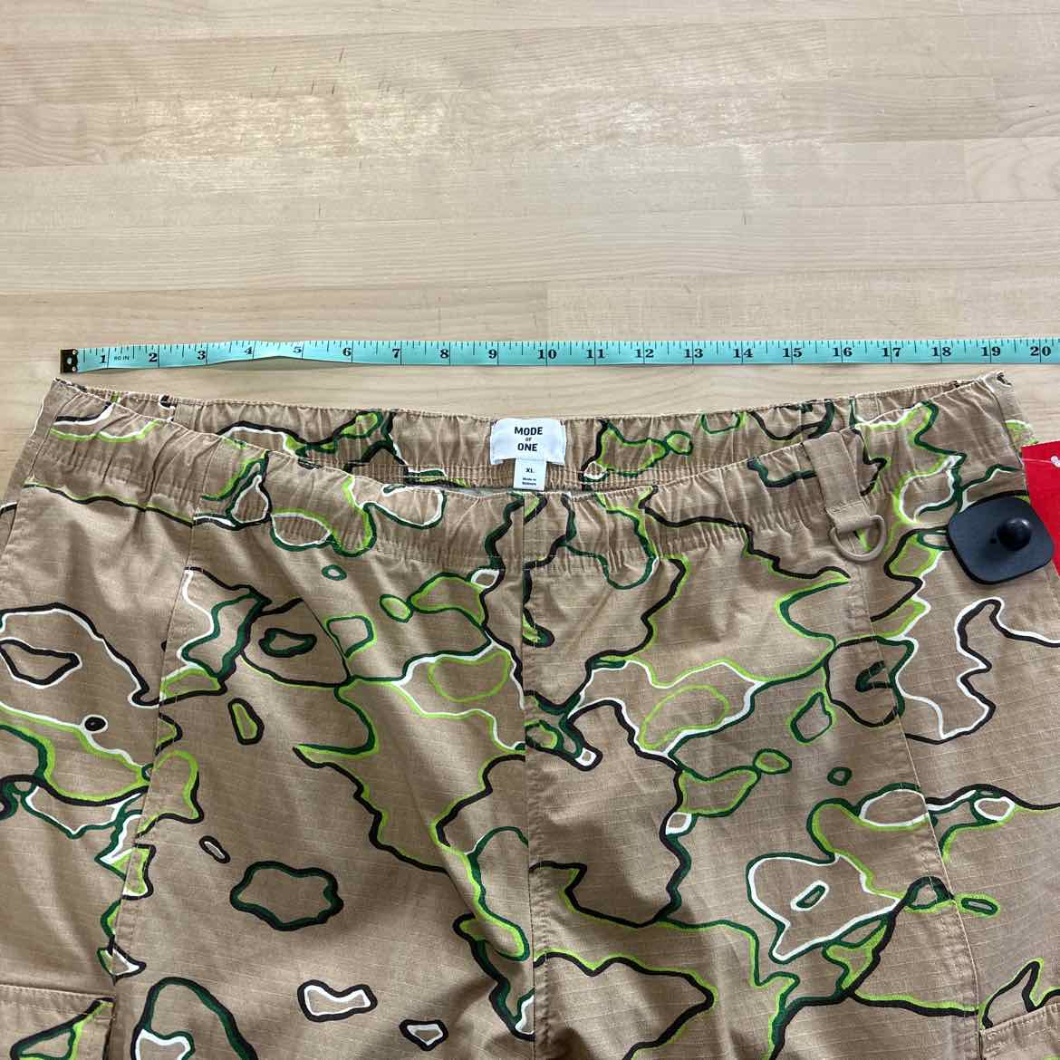 Mode of One Men's Regular-Fit Pull on Camo Print Cargo Joggers