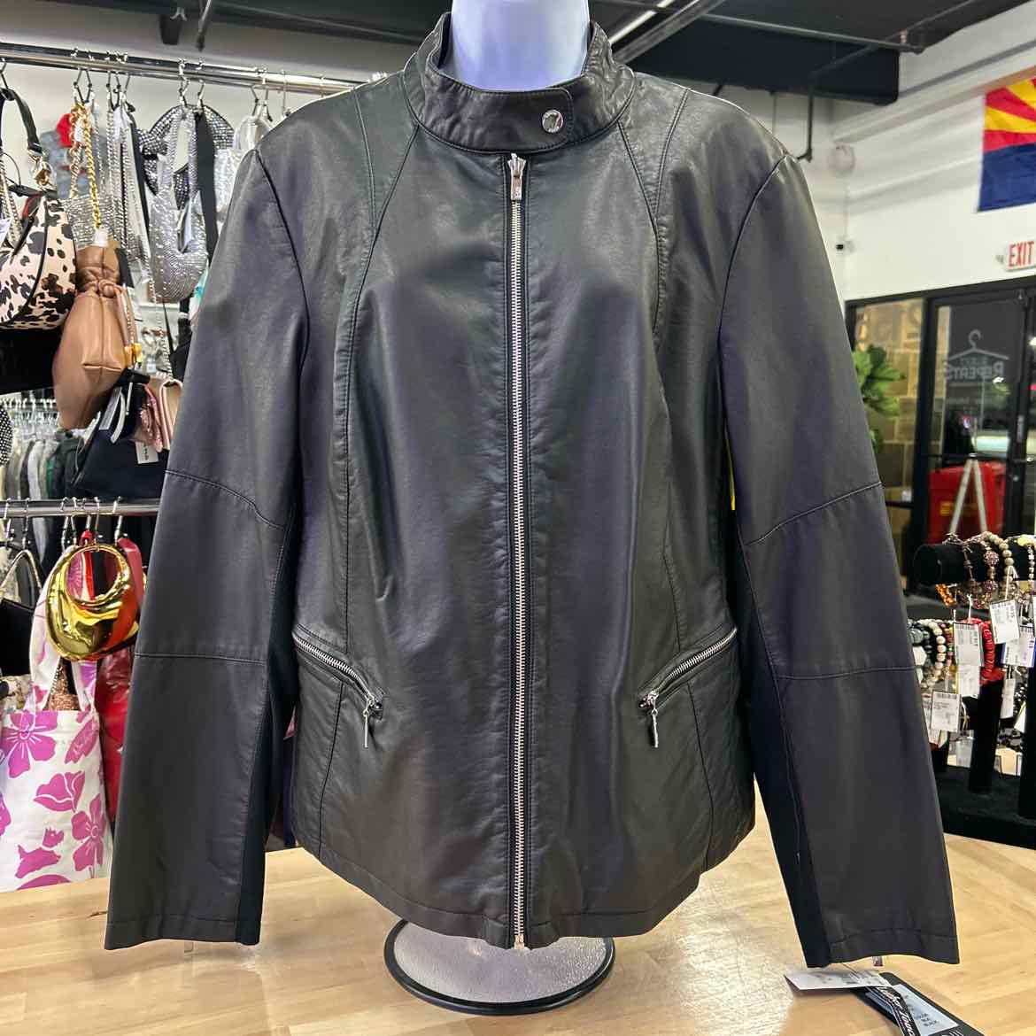 Black Rivet Size 1X Black Leather Jacket