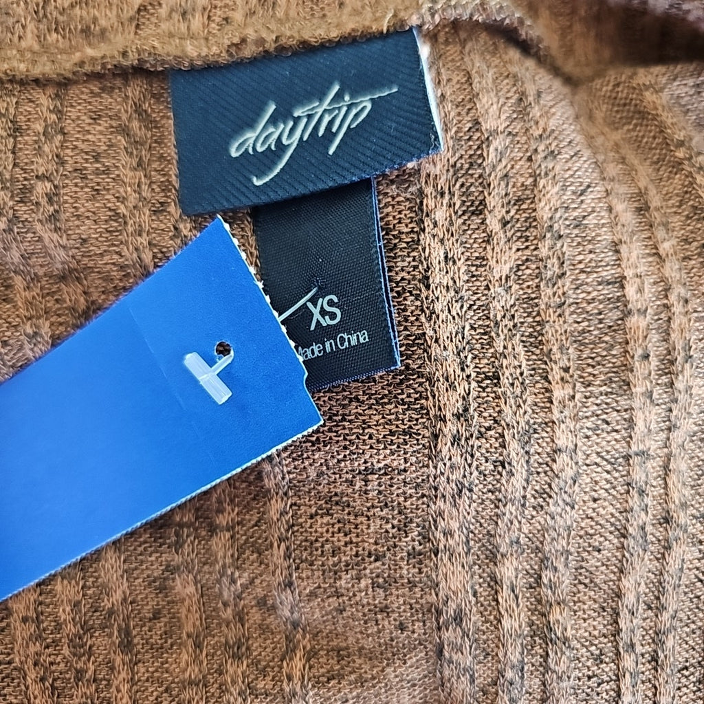 Daytrip Size XS Orange Duster