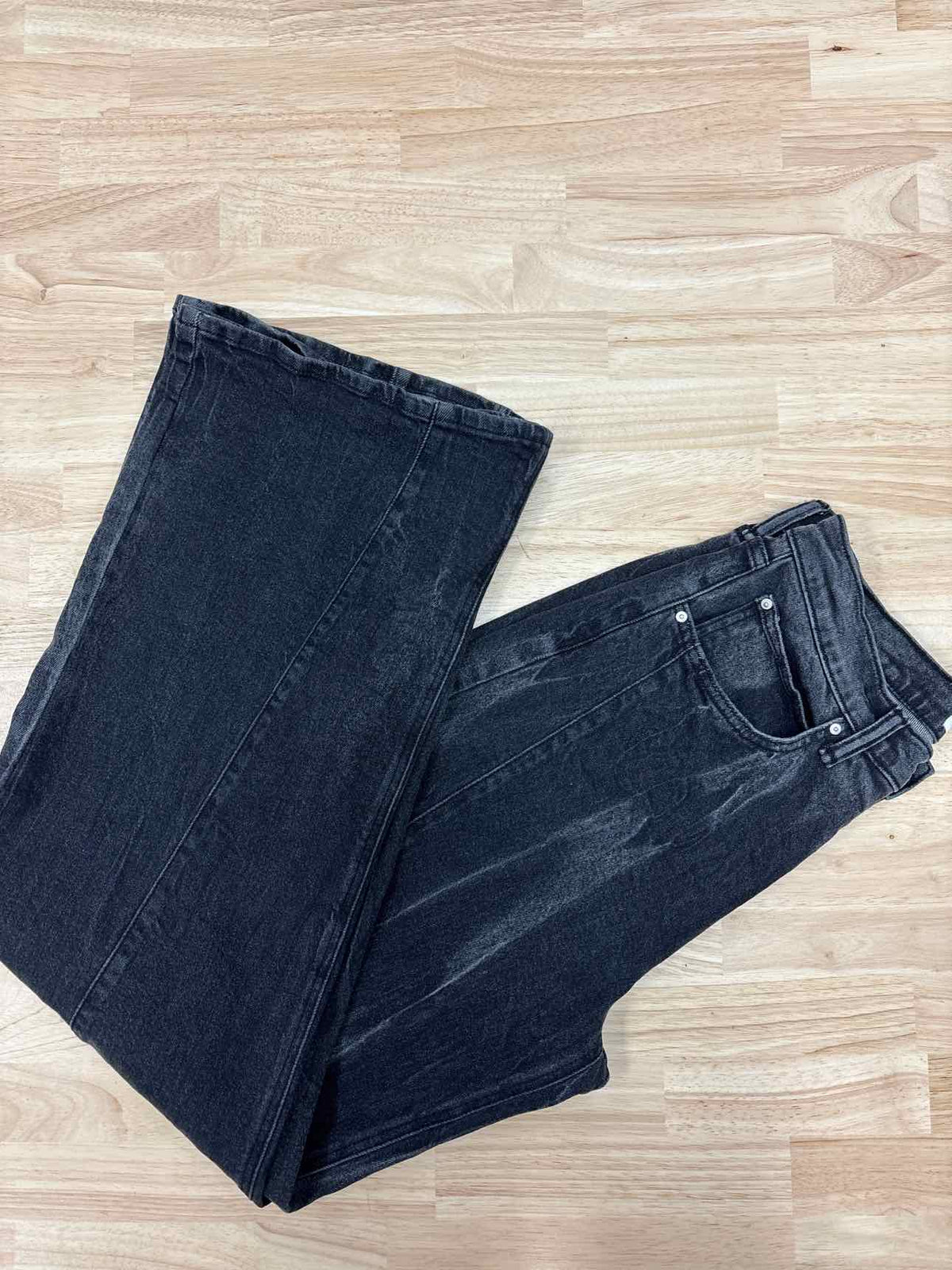 Frayed Size 28 Wide-Leg High Waist Seamed Jeans