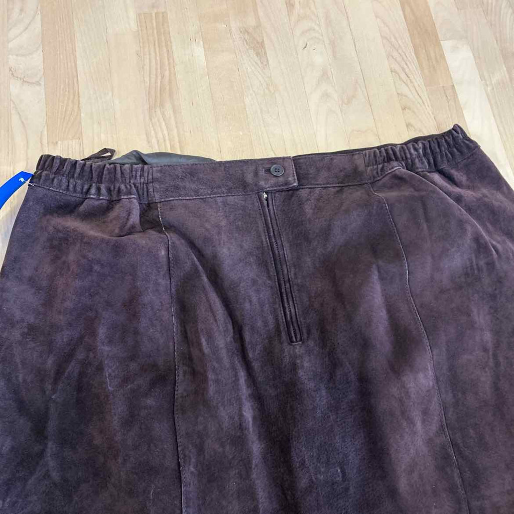 J.G.Hooked Size 20 Brown Leather Preloved Skirt