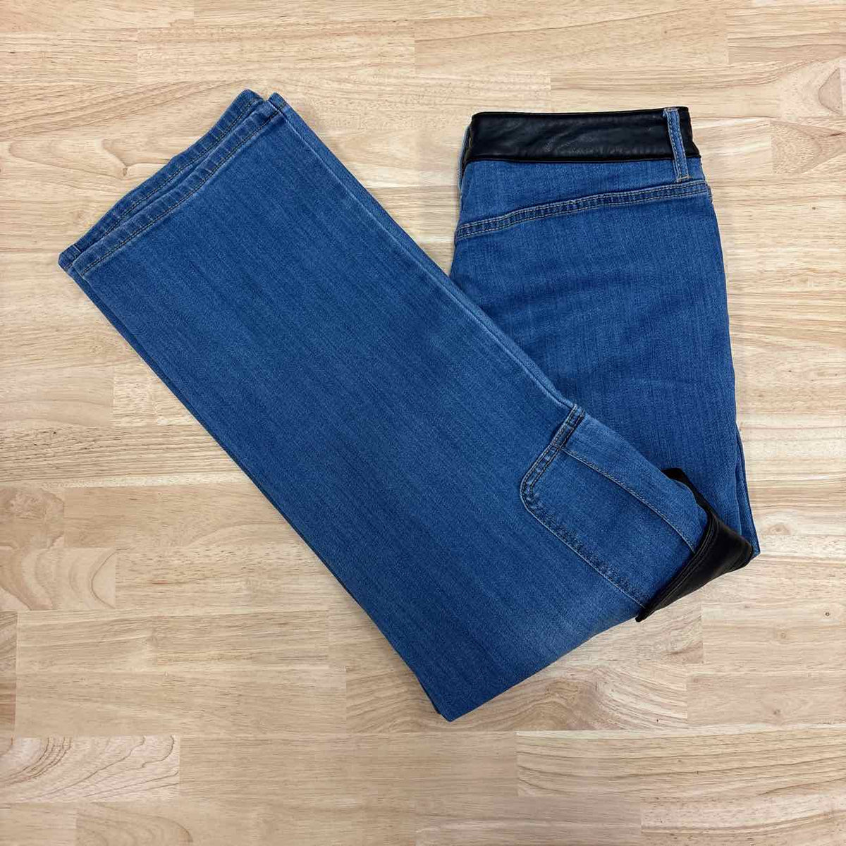 Peace Love World Size 8P Blue Denim Preloved Jeans
