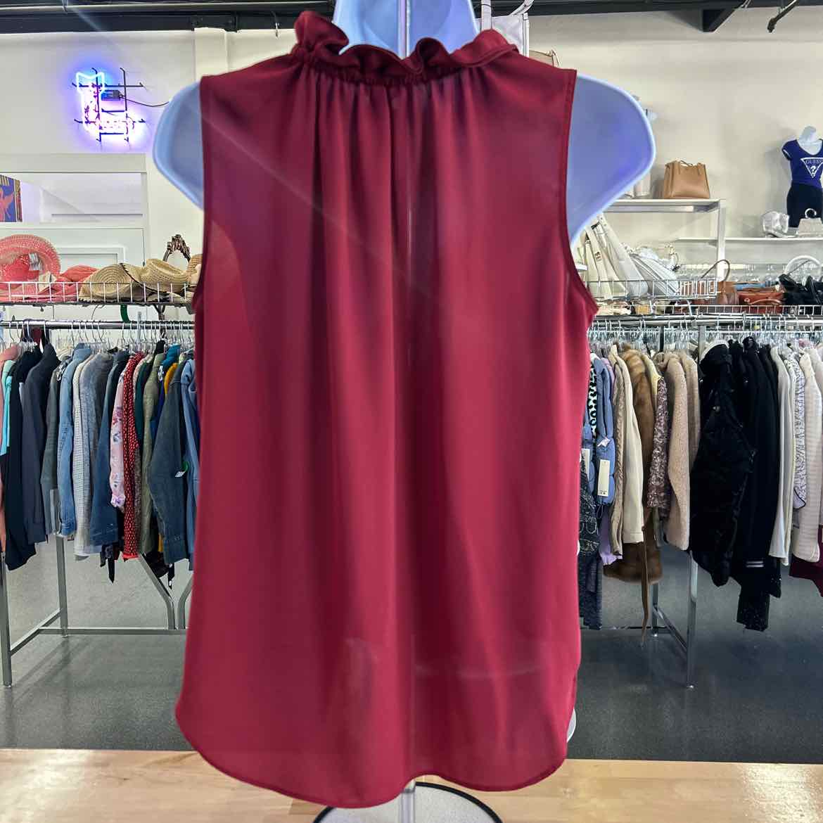 Ann Taylor Size SP Red Preloved Sleeveless