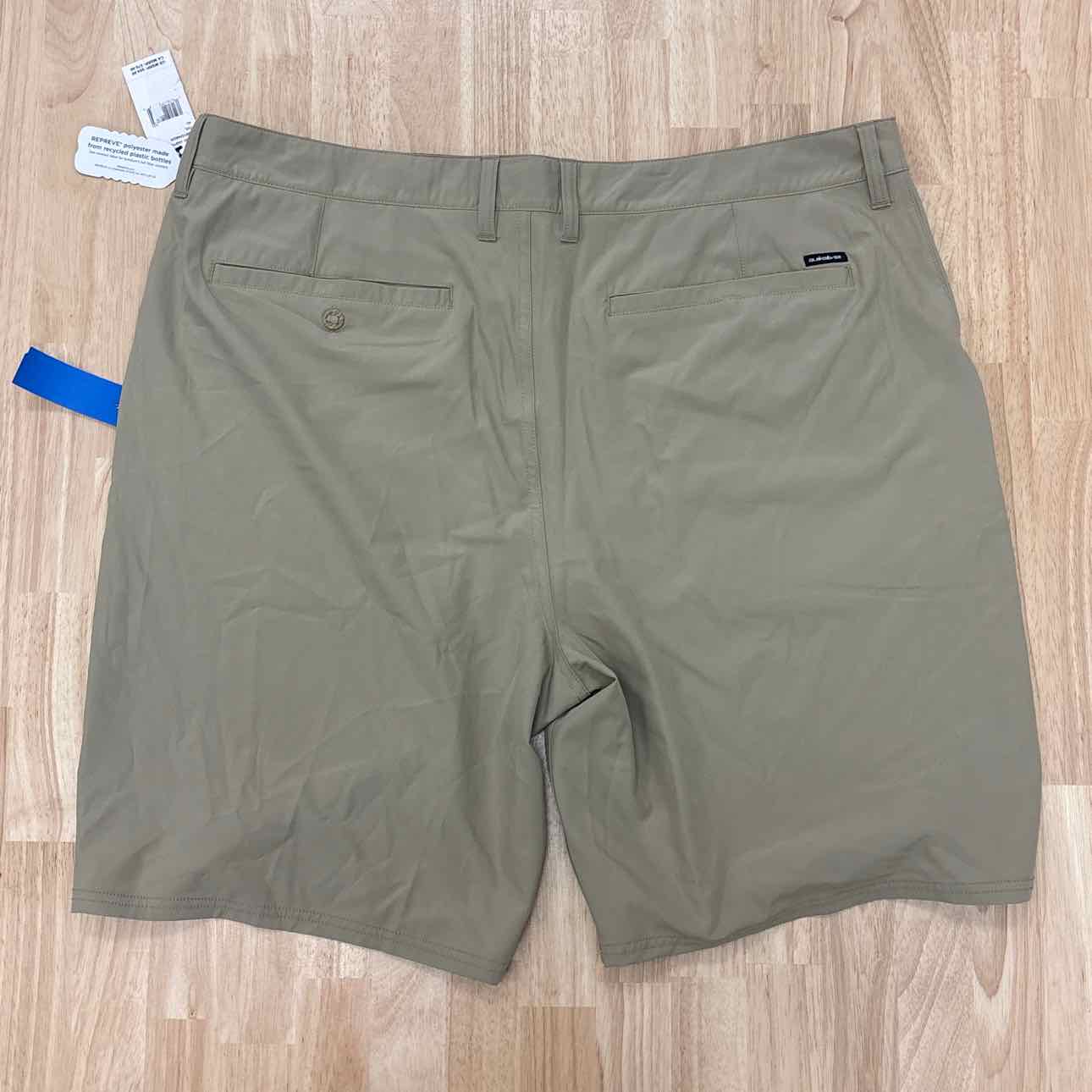 Quicksilver Men's Size 40 Men's Union Amphibian Hybrid 20" Short