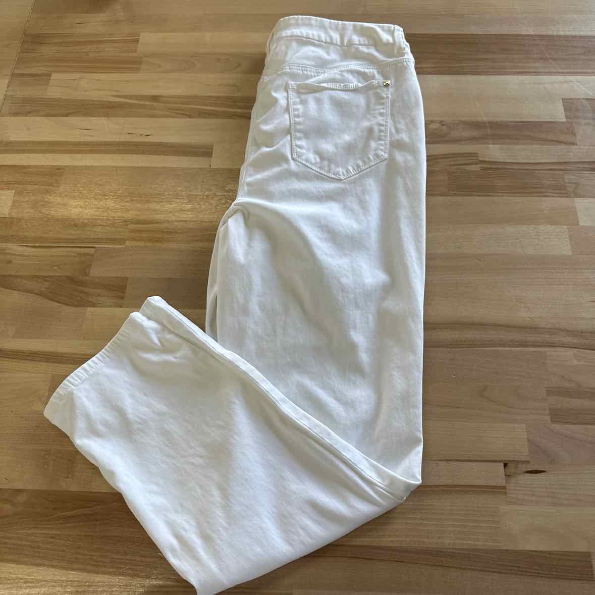 Chico's Size 1 White Jeans