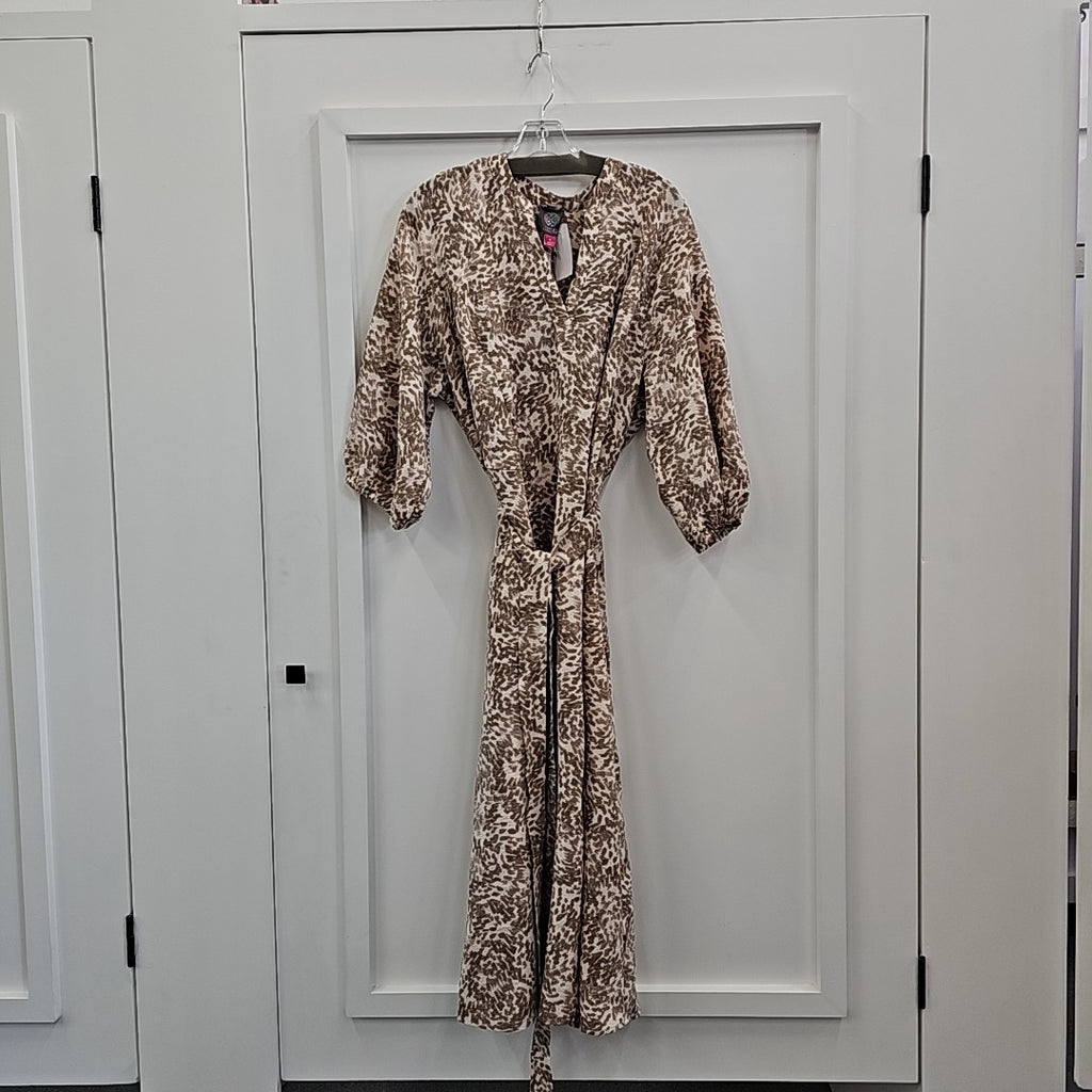 Vince Camuto V Neck Three Quarter Sleeve MIDI Dress