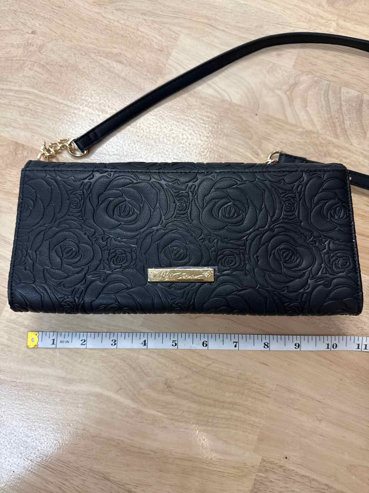 Betsey Johnson Black Crossbody Preloved Handbag