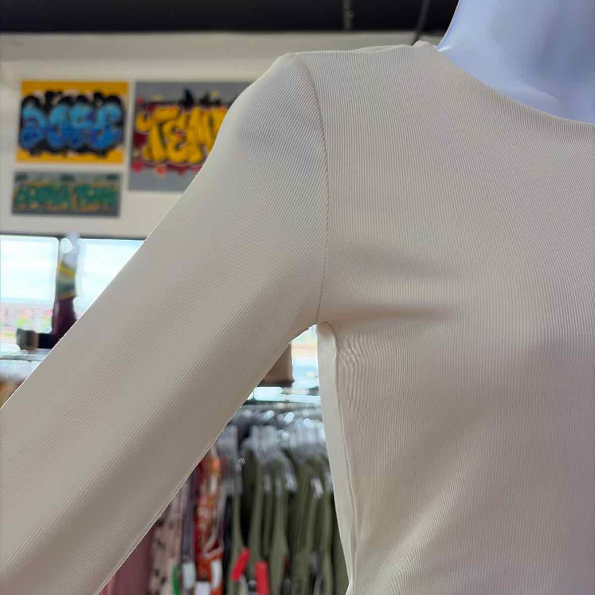 H&M Size XS White Preloved Bodysuit
