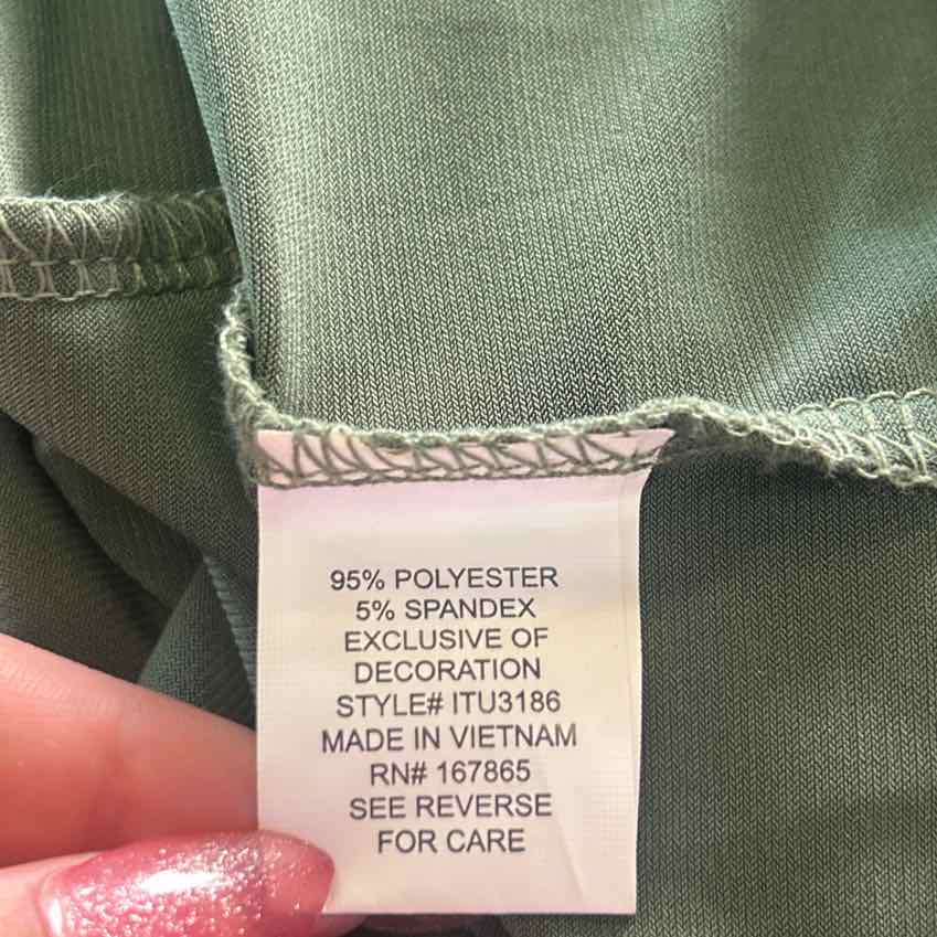 Notations Size L Green Preloved Blouse LS