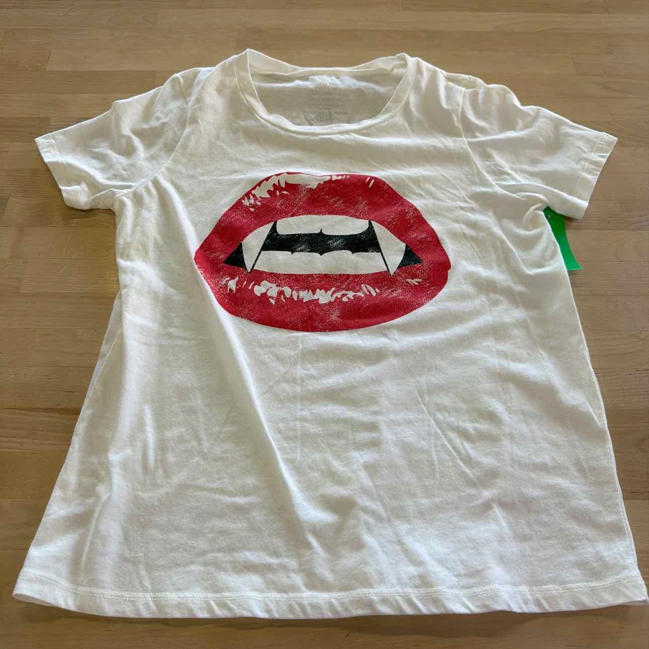 Grayson Threads Size M White Preloved Shirt