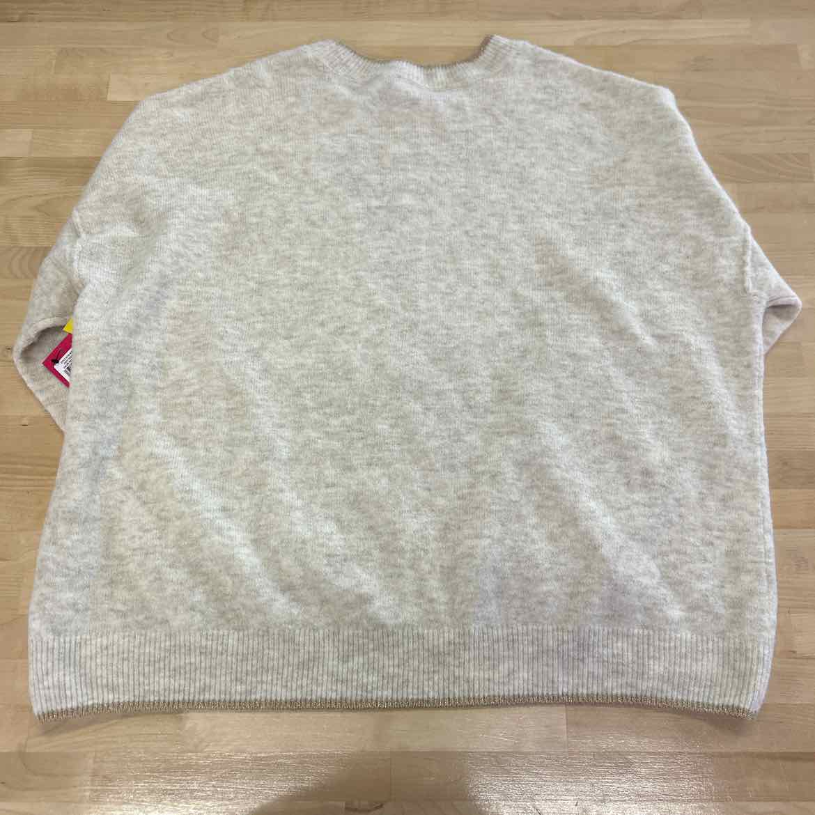 Vince Camuto Size XL Beige Sweater