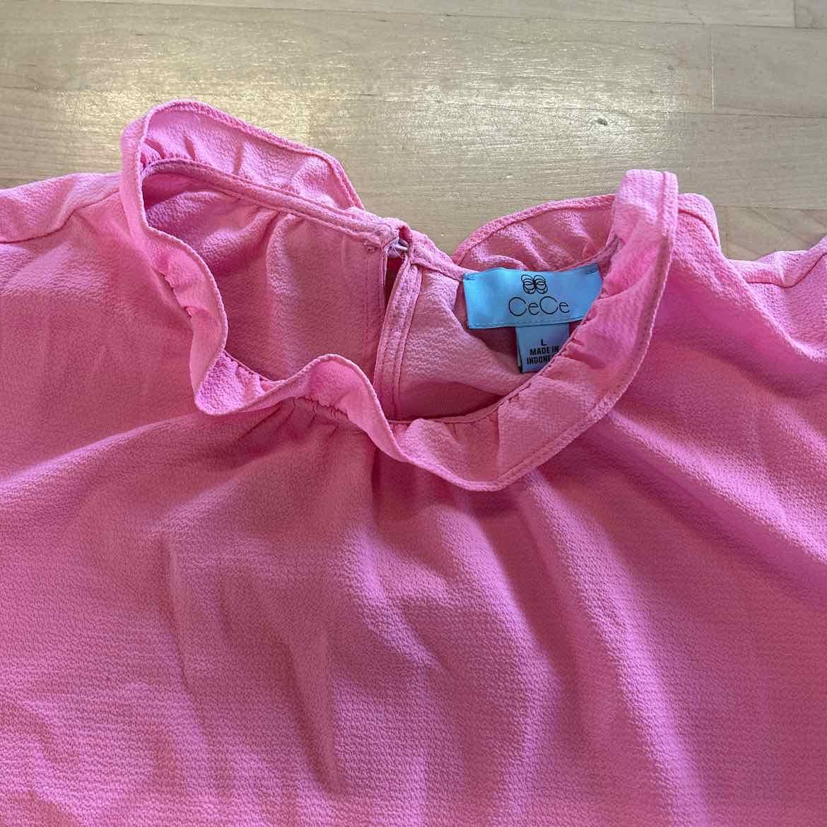CeCe Size L Pink New Blouse SS