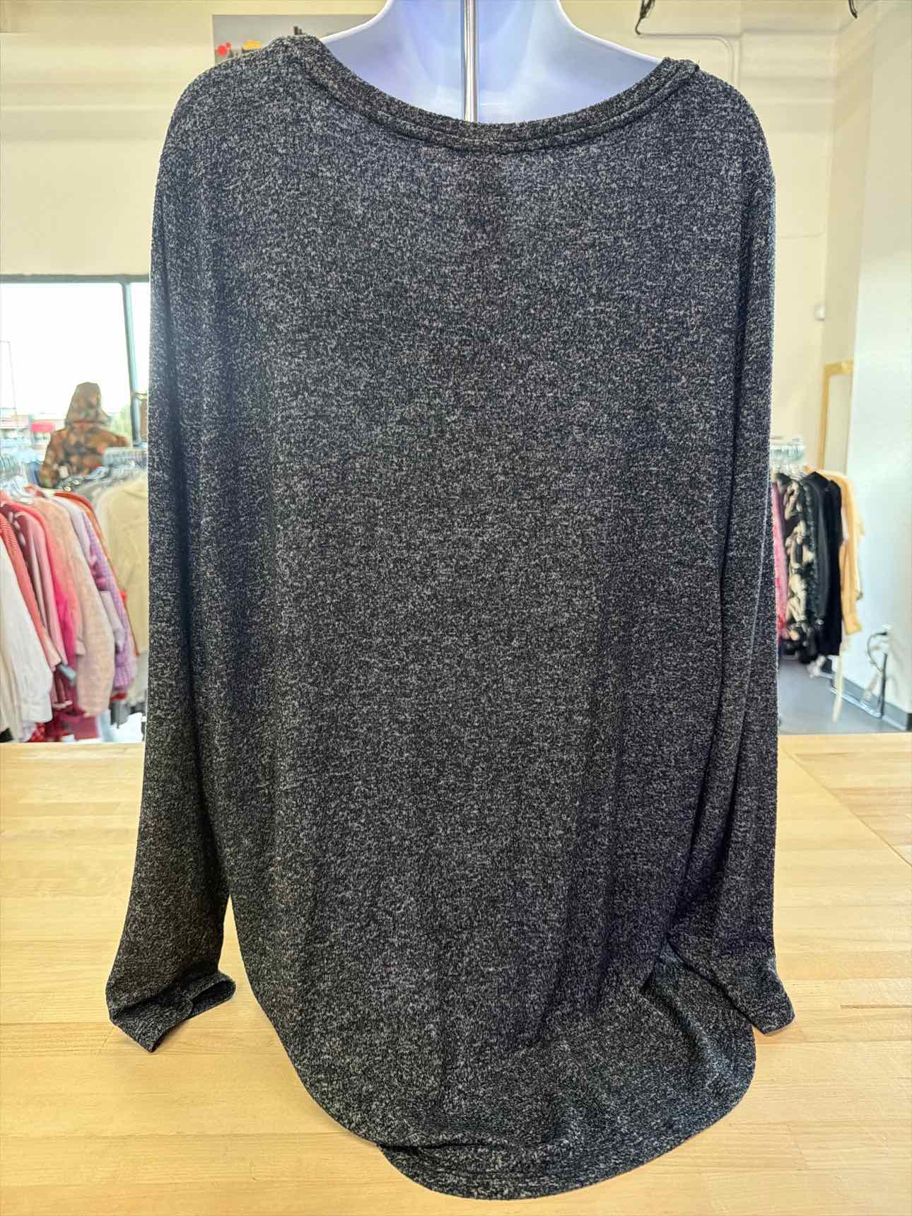 Old Navy Size XL Gray Longsleeve