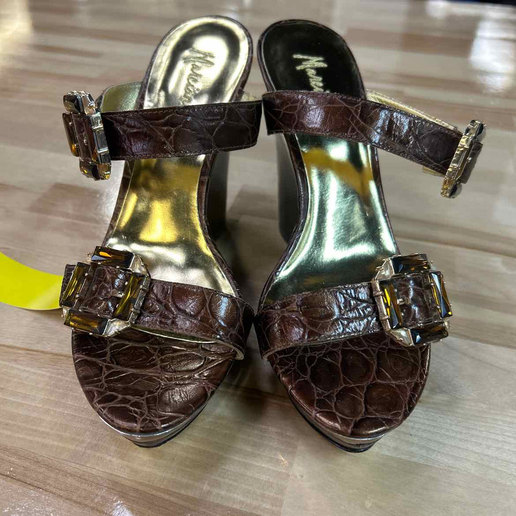 Marciano Size 6 Brown Preloved Wedges