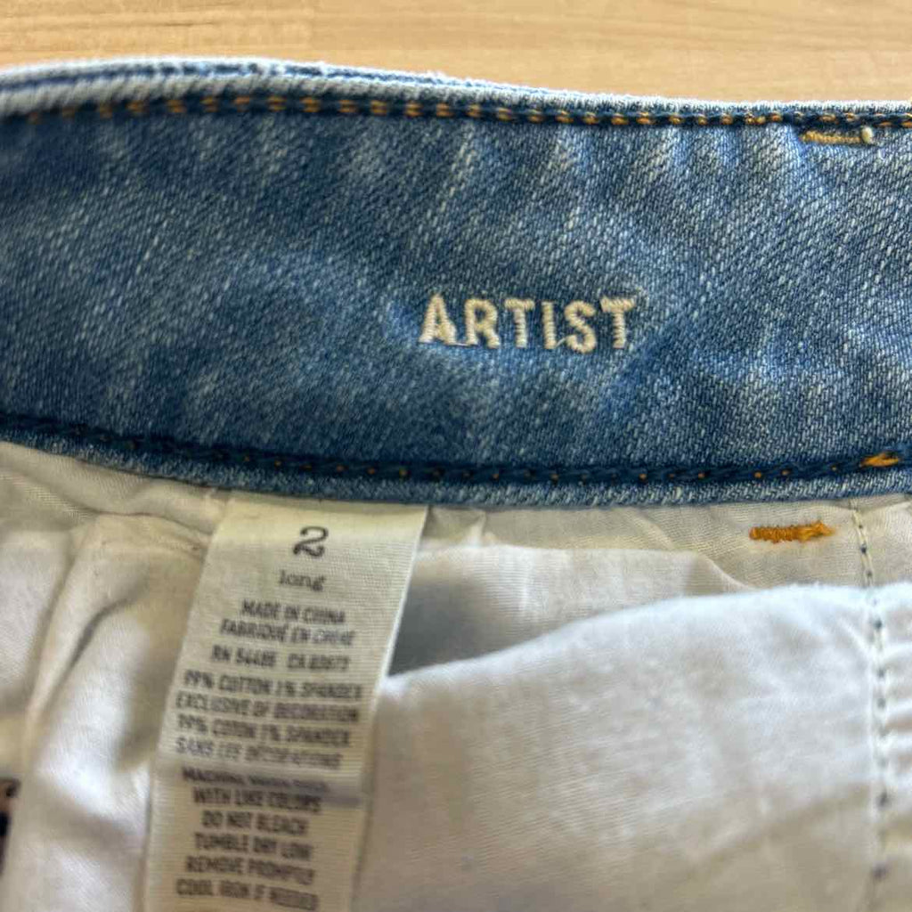 American Eagle Size 2 Blue Jeans