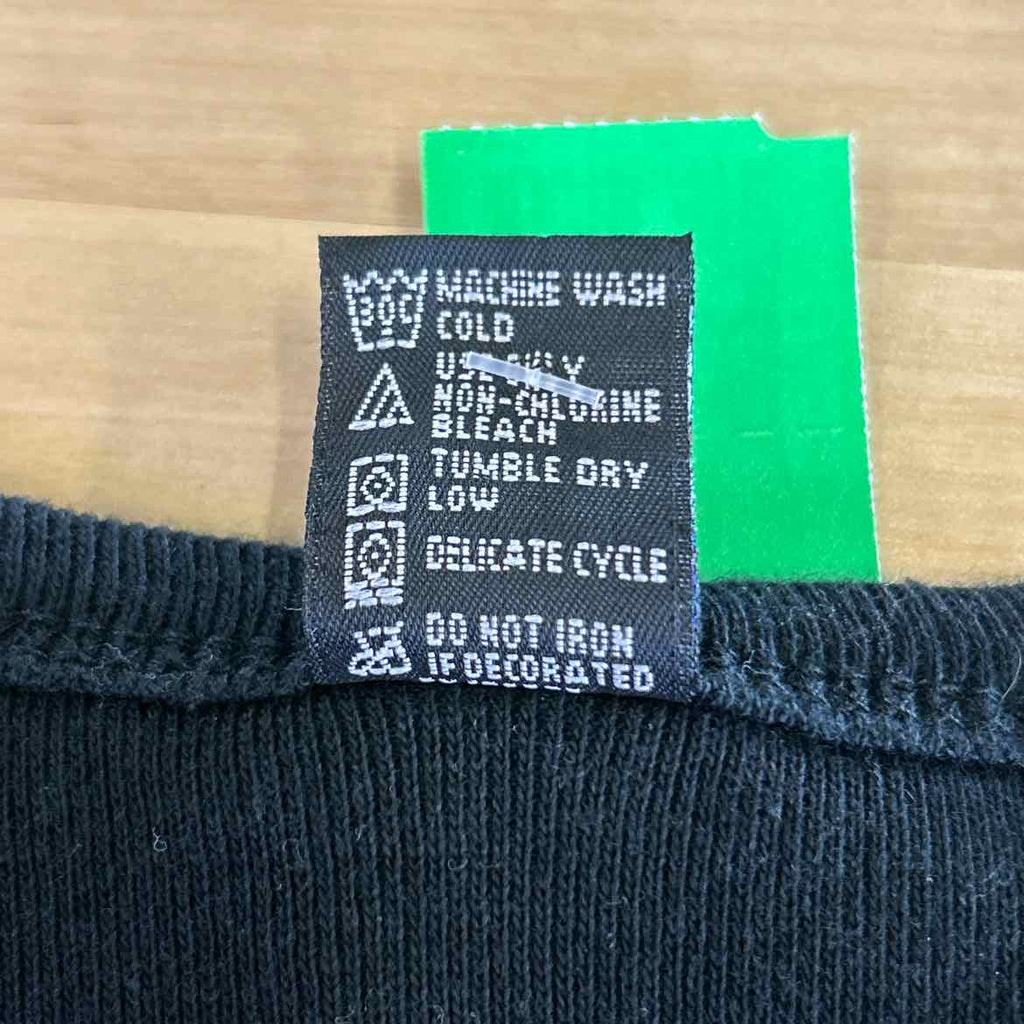 Point Sportswear Size L Black Cotton Preloved T-Shirt SS