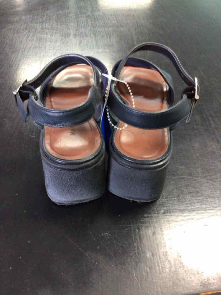 Natural Izer Shoe Size 8 Black Sandals