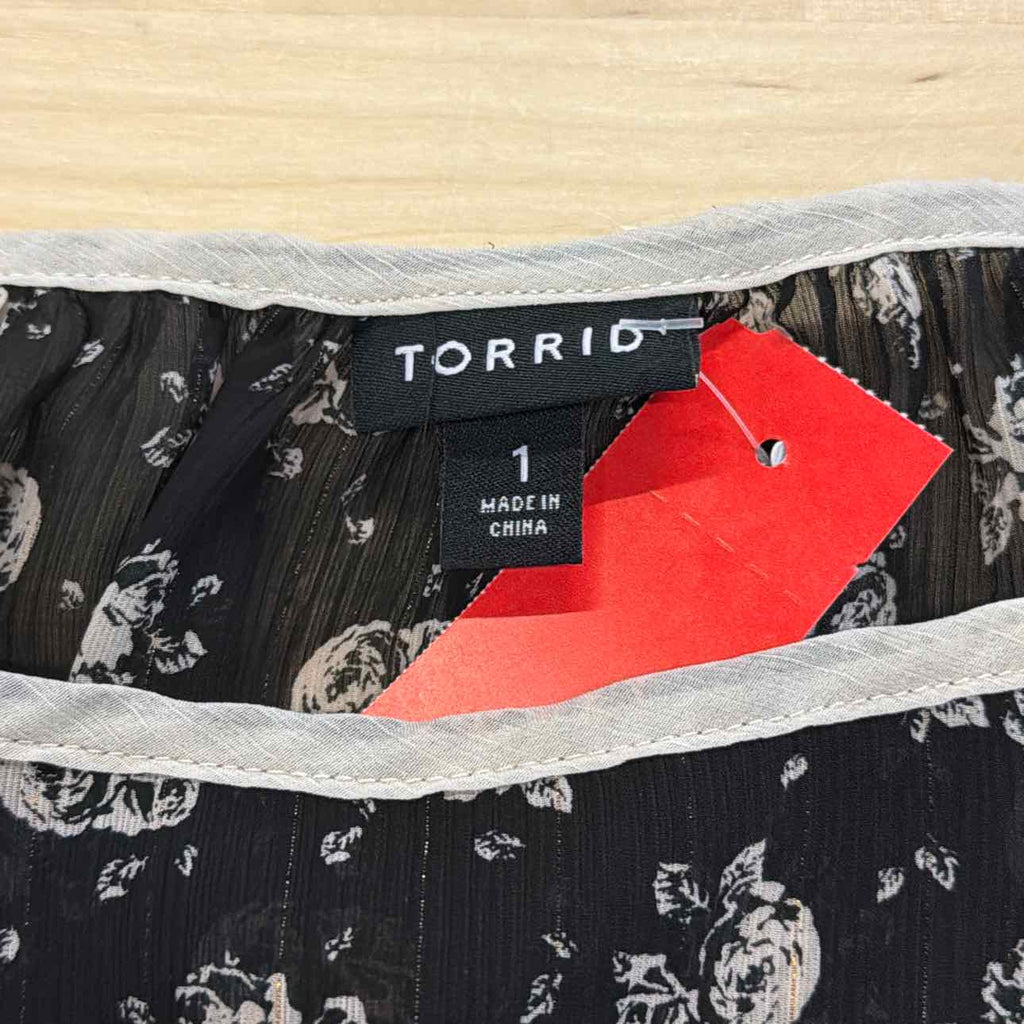 Torrid Size 1 Black & Beige Used Short Sleeve Blouse