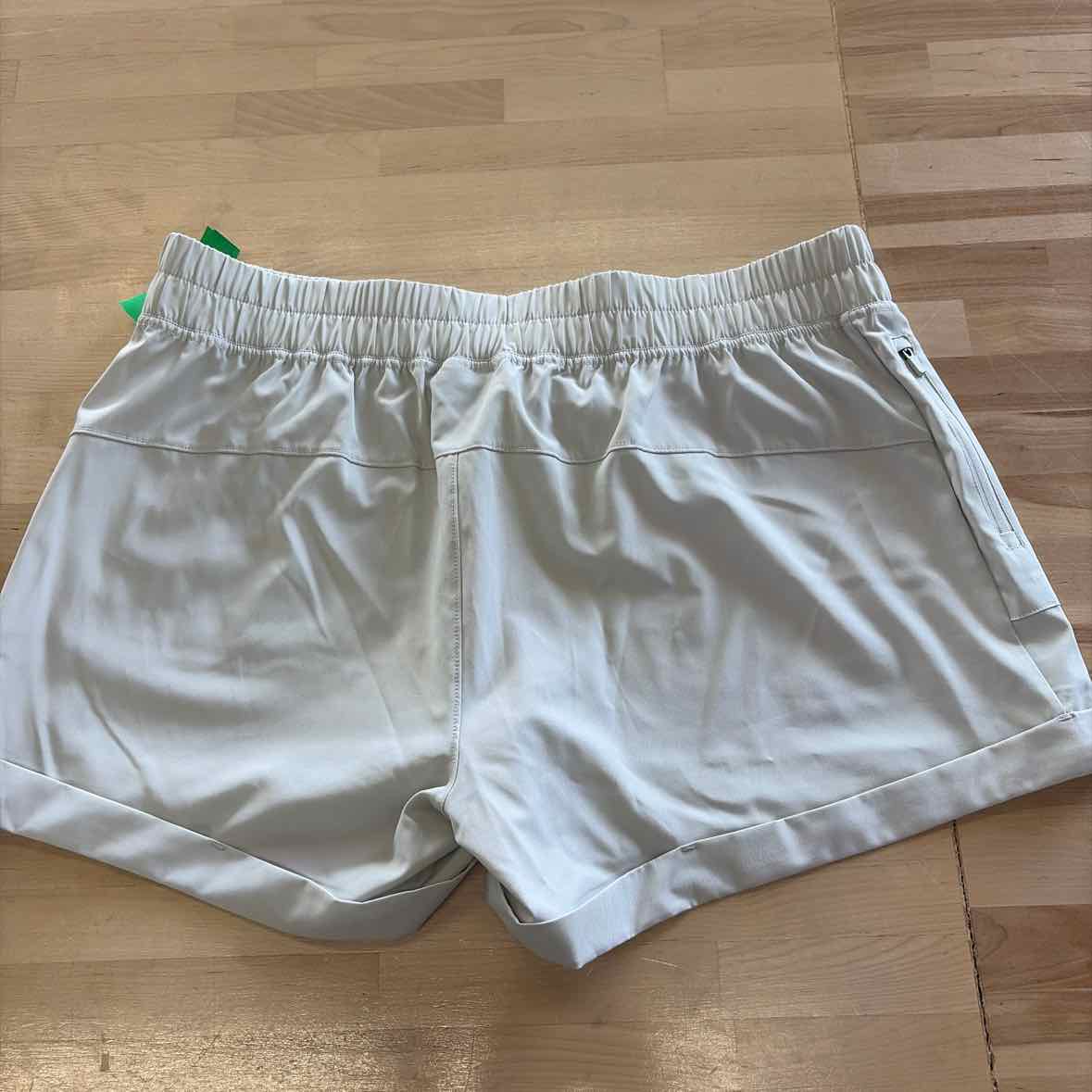 mondetta Size XL Beige Preloved Athletic Shorts