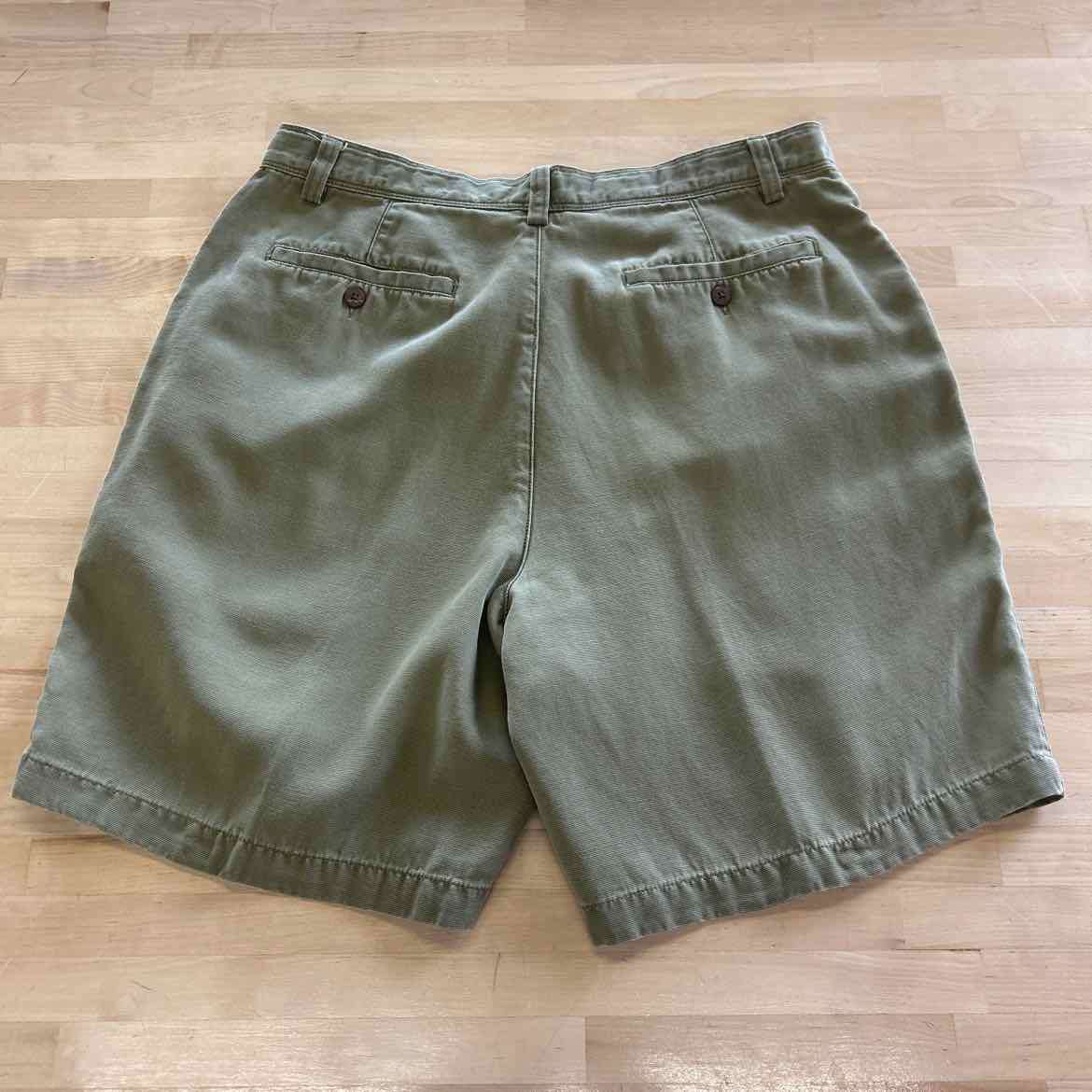 Tommy Bahama Men's Size 38 Green MENS Shorts