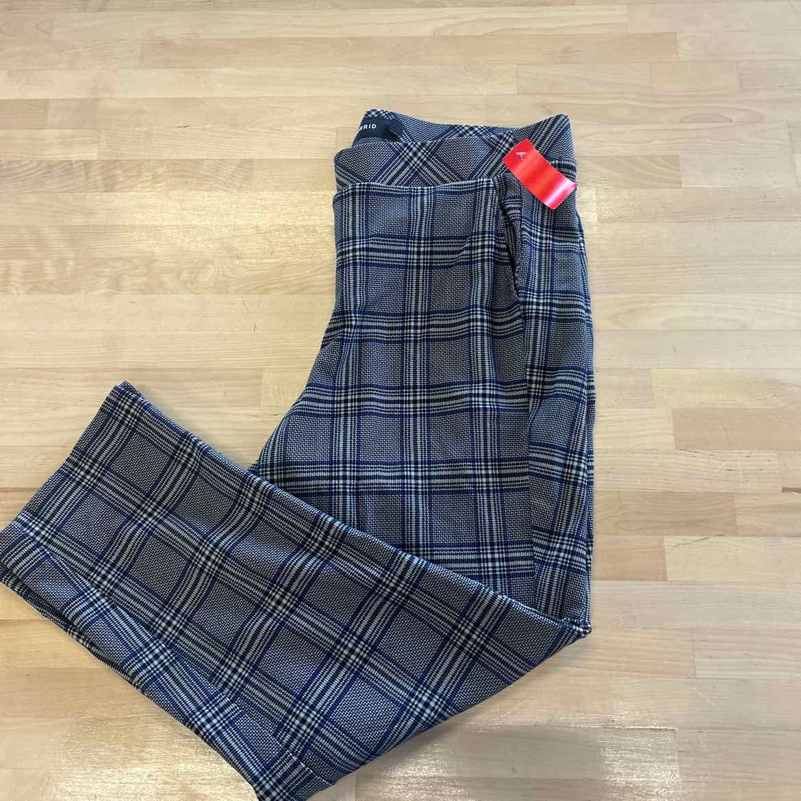 Torrid Size 1X Black/White/Blue Used Pants