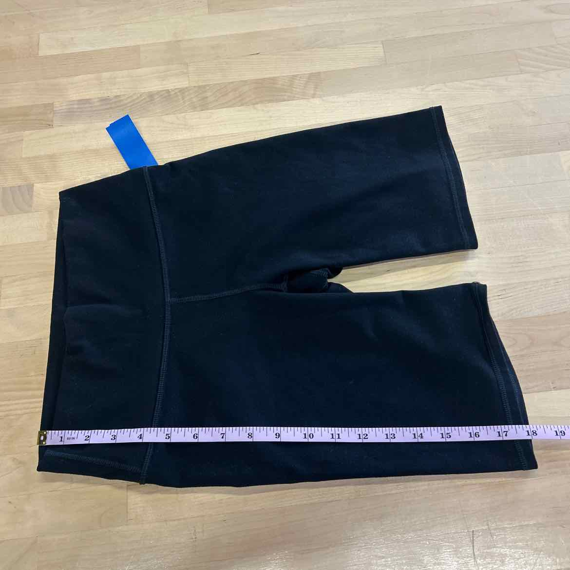 Fabletics Size S Black Preloved Athletic Shorts