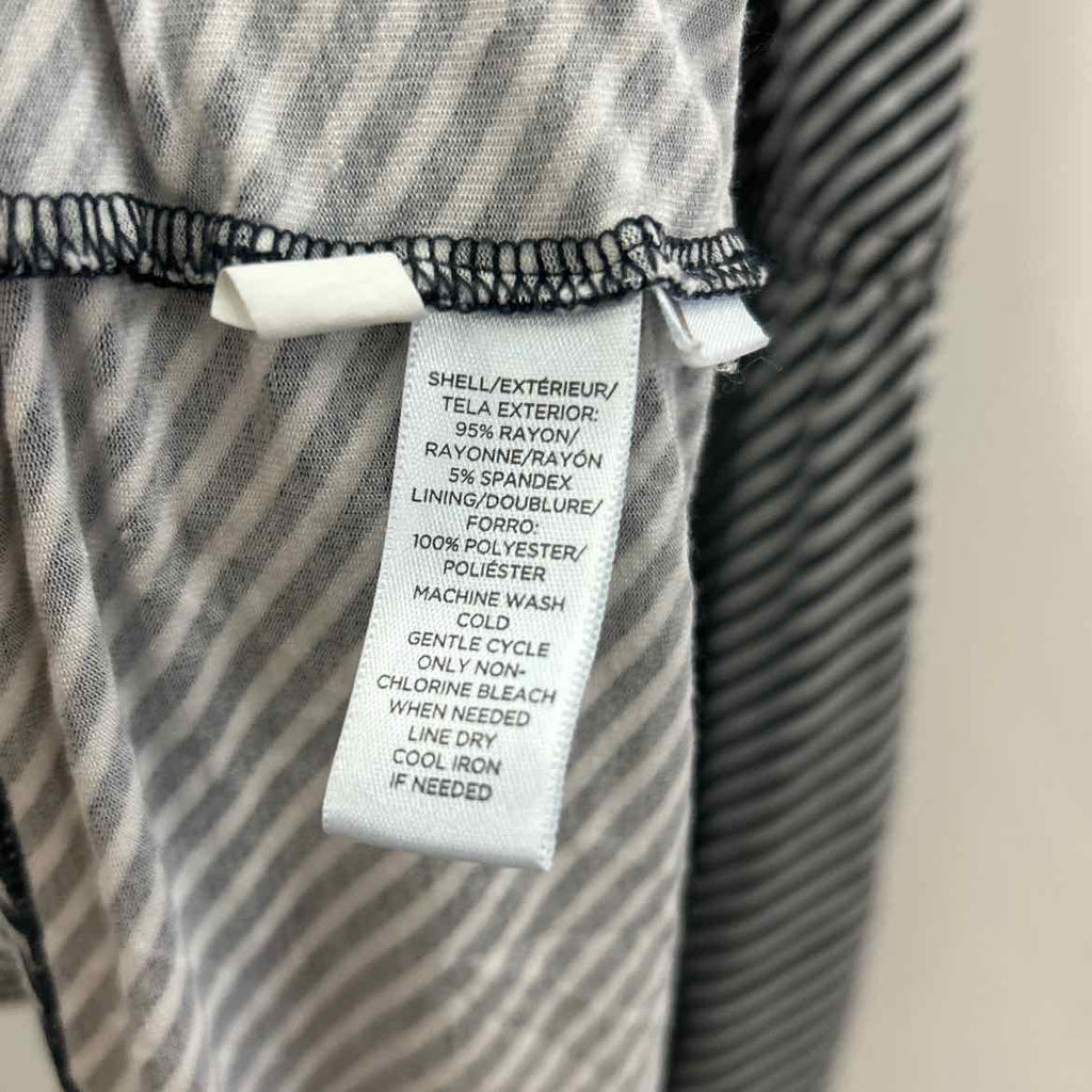 Loft Size M Black/White Preloved Dress